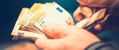 Bargeld für Ihr Auto